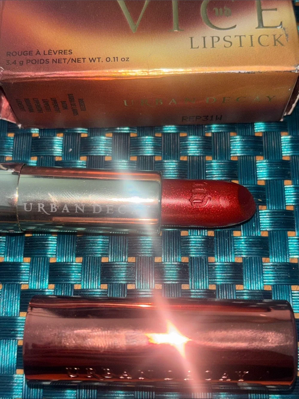Urban Decay- Vice Lipstick “HEAT” metallic NWT